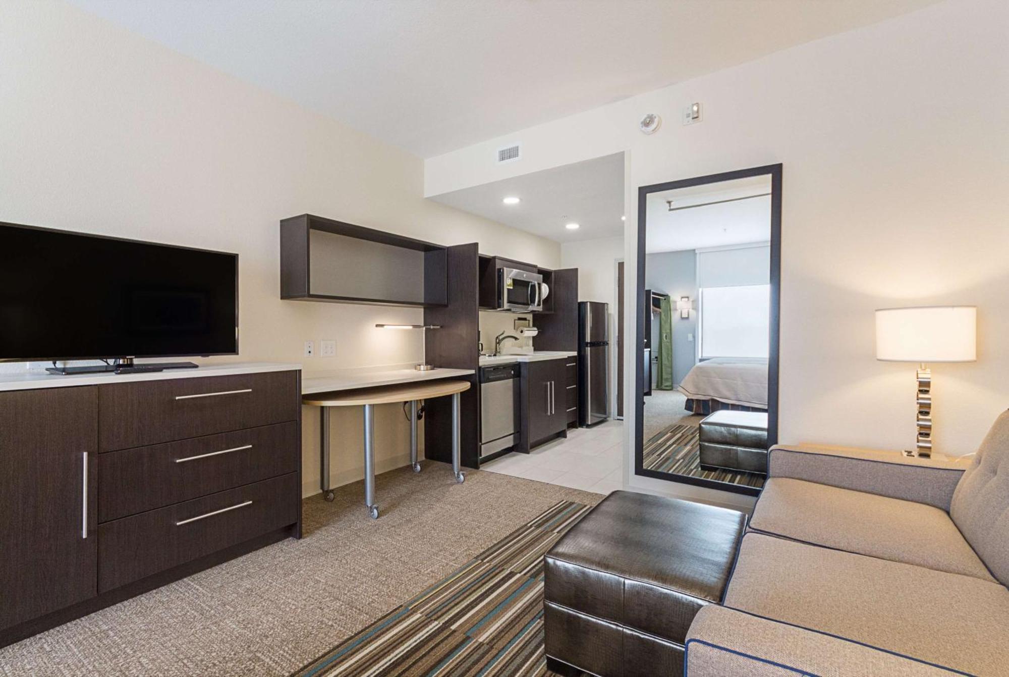 Home2 Suites By Hilton Dallas Grand Prairie Exterior photo