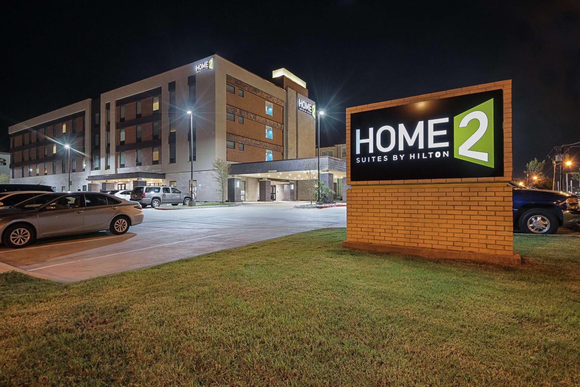 Home2 Suites By Hilton Dallas Grand Prairie Exterior photo